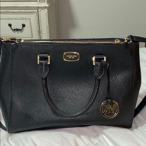 Black Michael Kors bag